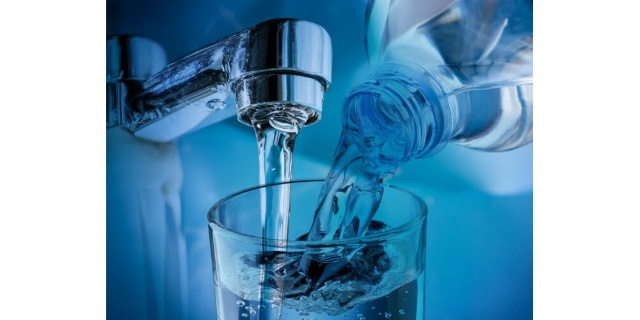 Eau